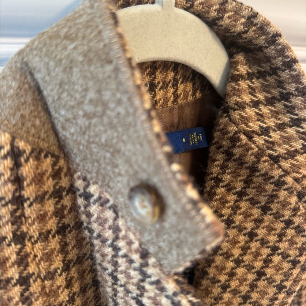 Beautiful Ralph Lauren Tan and Brown Wool Houndstooth Blazer - Picture 4 of 15